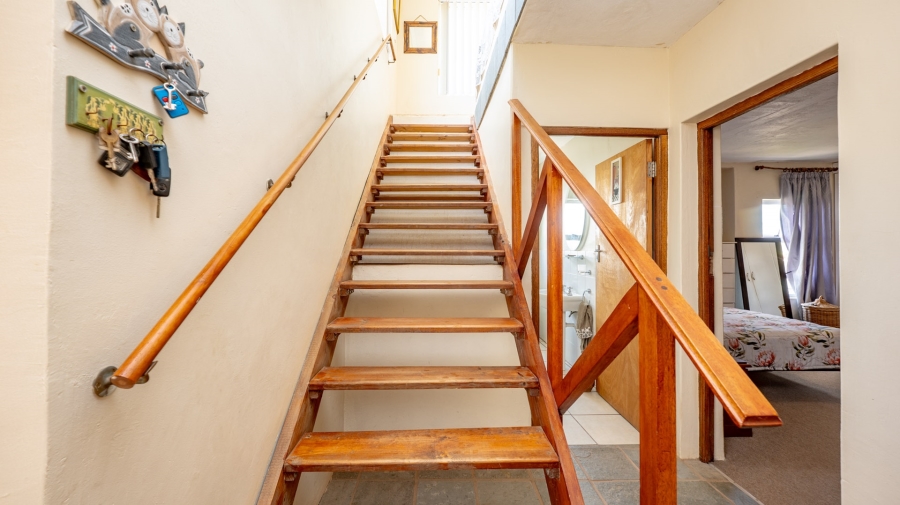 3 Bedroom Property for Sale in Struisbaai Western Cape